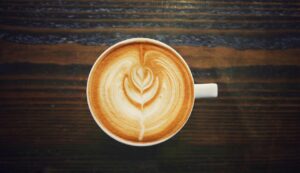 théine ou caféine : quelle(s) différence(s) pour votre santé ?